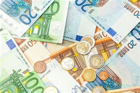 what is the name of spain currency